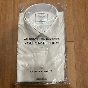 Charles Tyrwhitt Men’s Slim Fit White Non-Iron Twill Shirt